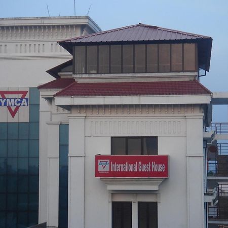 Ymca International Guest House Thrissur Екстер'єр фото