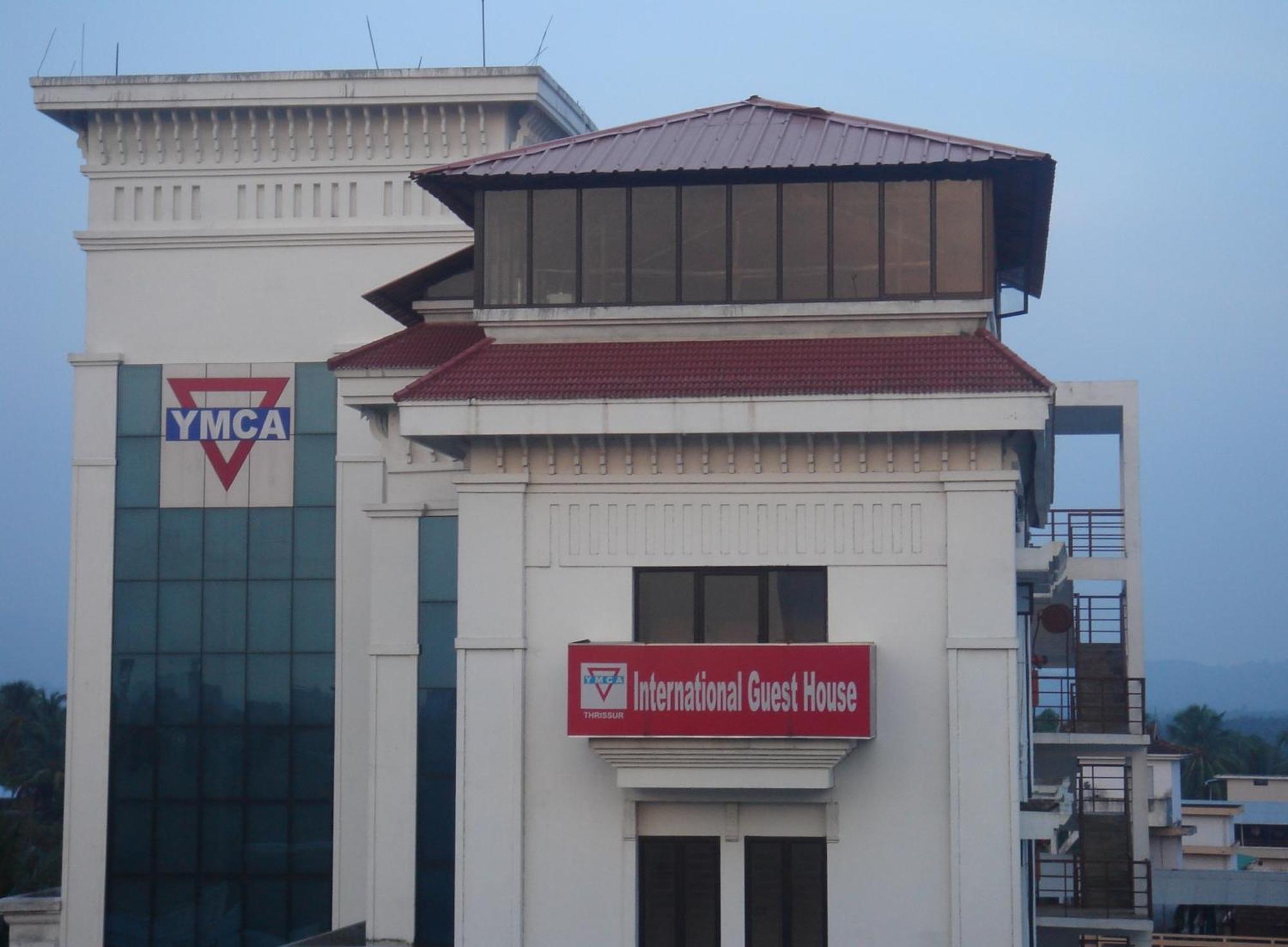 Ymca International Guest House Thrissur Екстер'єр фото